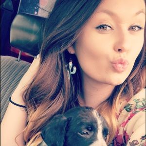 Meet your Posher, Brooke